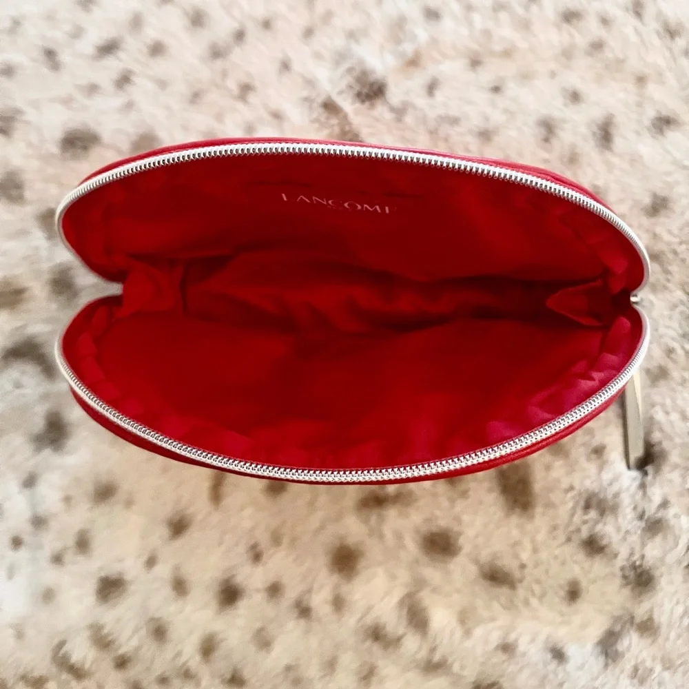 💋NWOT Lancôme Red Makeup Bag with Lips💋 - Picture 4 of 9
